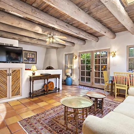 Casa Diamante - Railyard Gem, Walk To The Plaza Villa